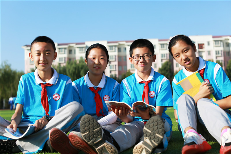 新聞名稱：讀書(shū)最美
添加日期：2019-09-04 10:28:43
浏覽次數(shù)：2422